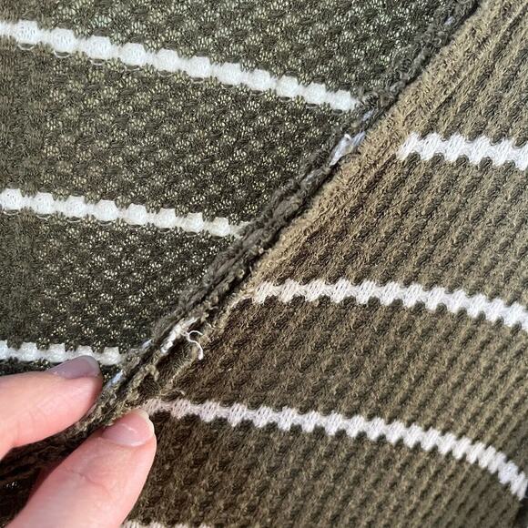 Anthropologie Eri & Ali Green & White Striped Ruffled Knit Top Size XS - Picture 5 of 8